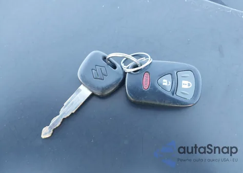 2009 Suzuki Sx4 Technology z USA, uszkodzony, nr VIN JS2YB413895100110